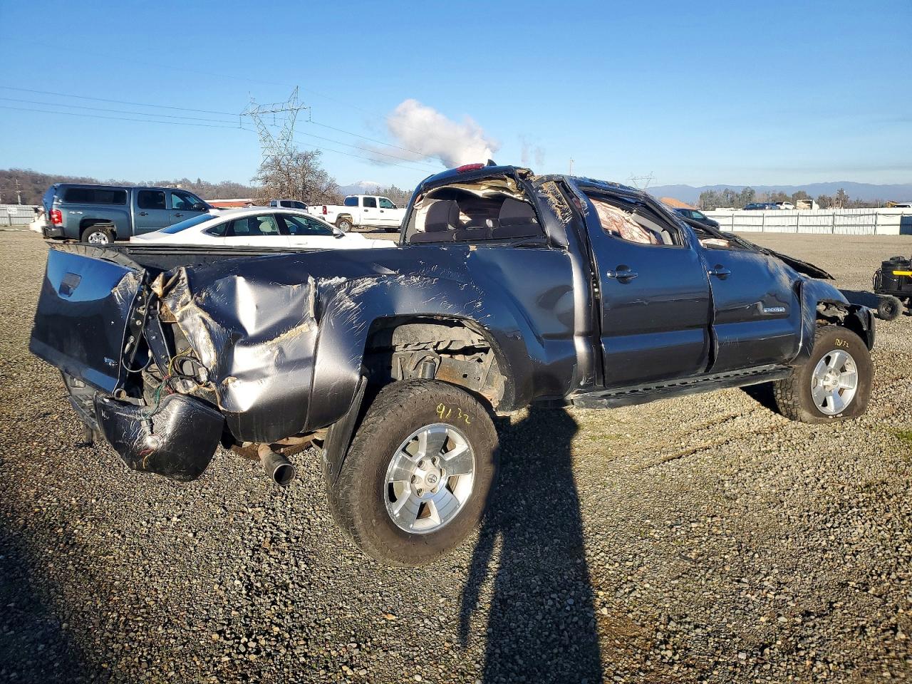 2012 TOYOTA TACOMA photo 3