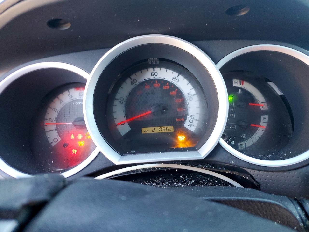 2012 TOYOTA TACOMA photo 9