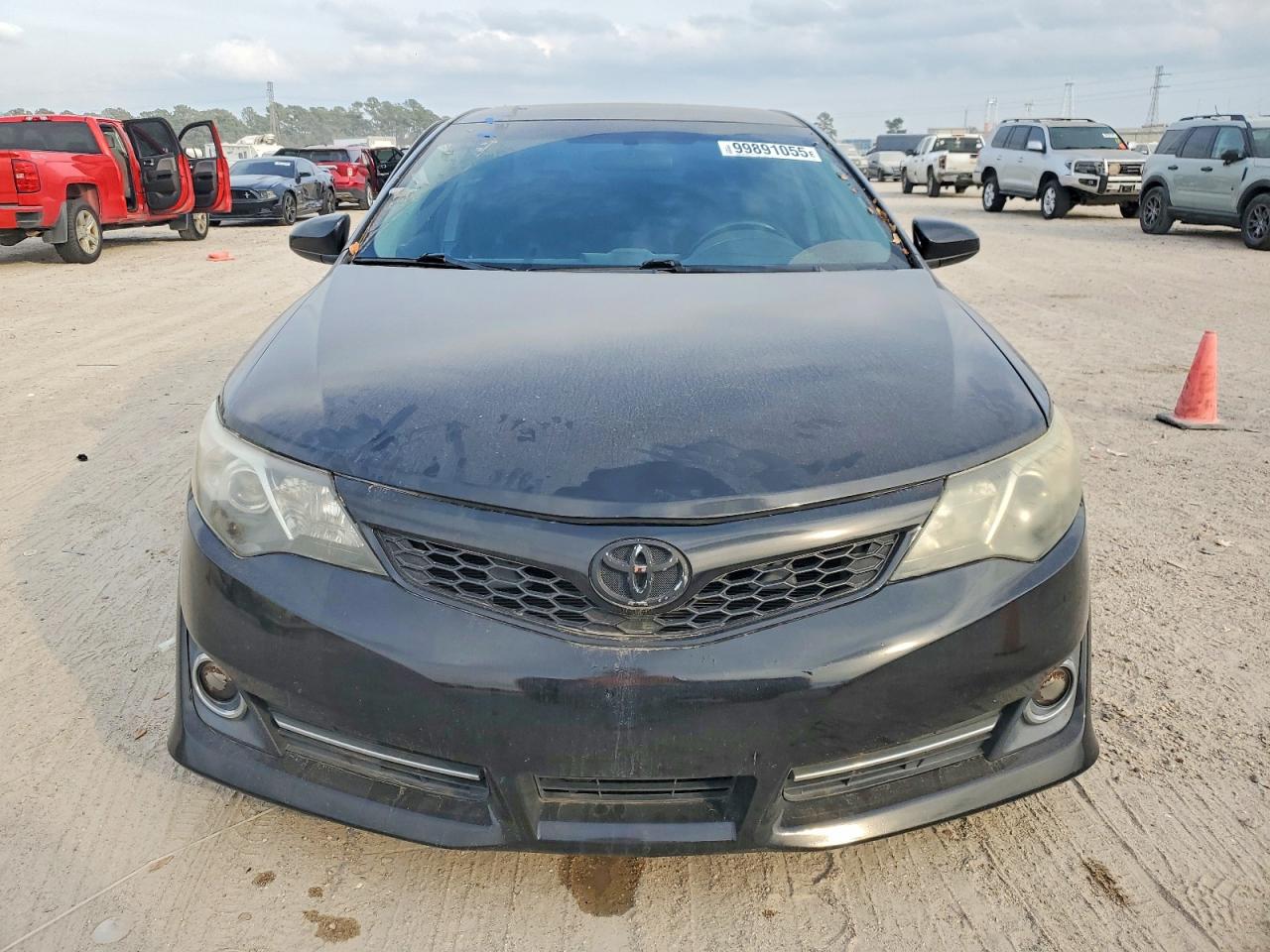 2013 TOYOTA CAMRY L photo 5