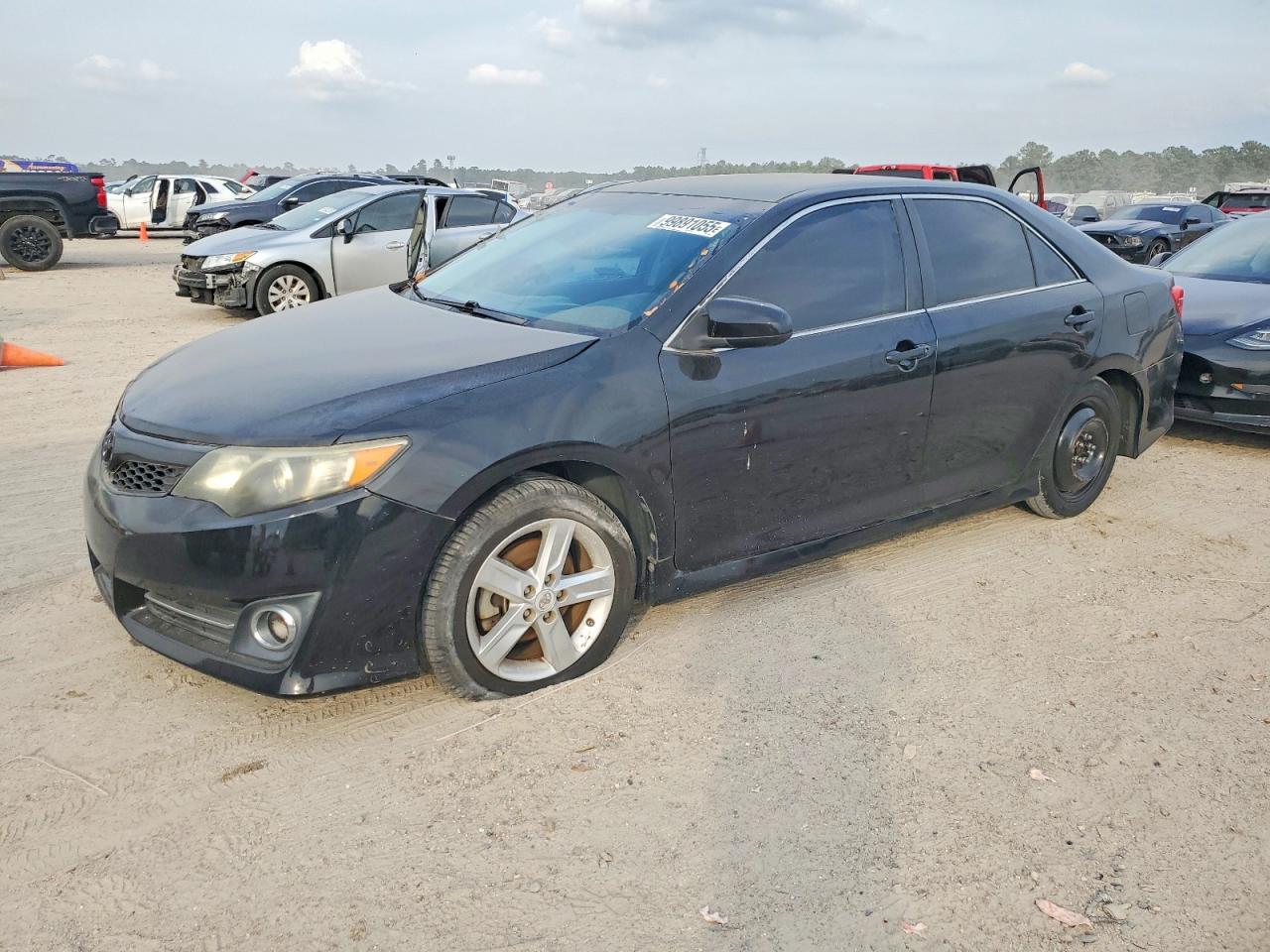 2013 TOYOTA CAMRY