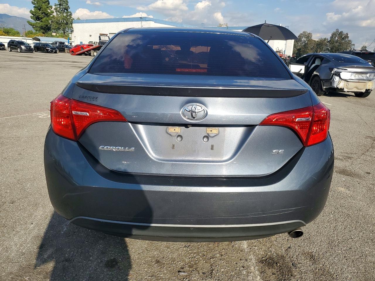 2017 TOYOTA COROLLA L photo 6