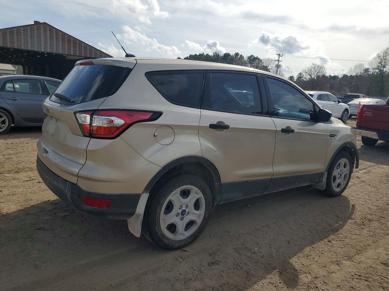 2018 FORD ESCAPE S photo 3