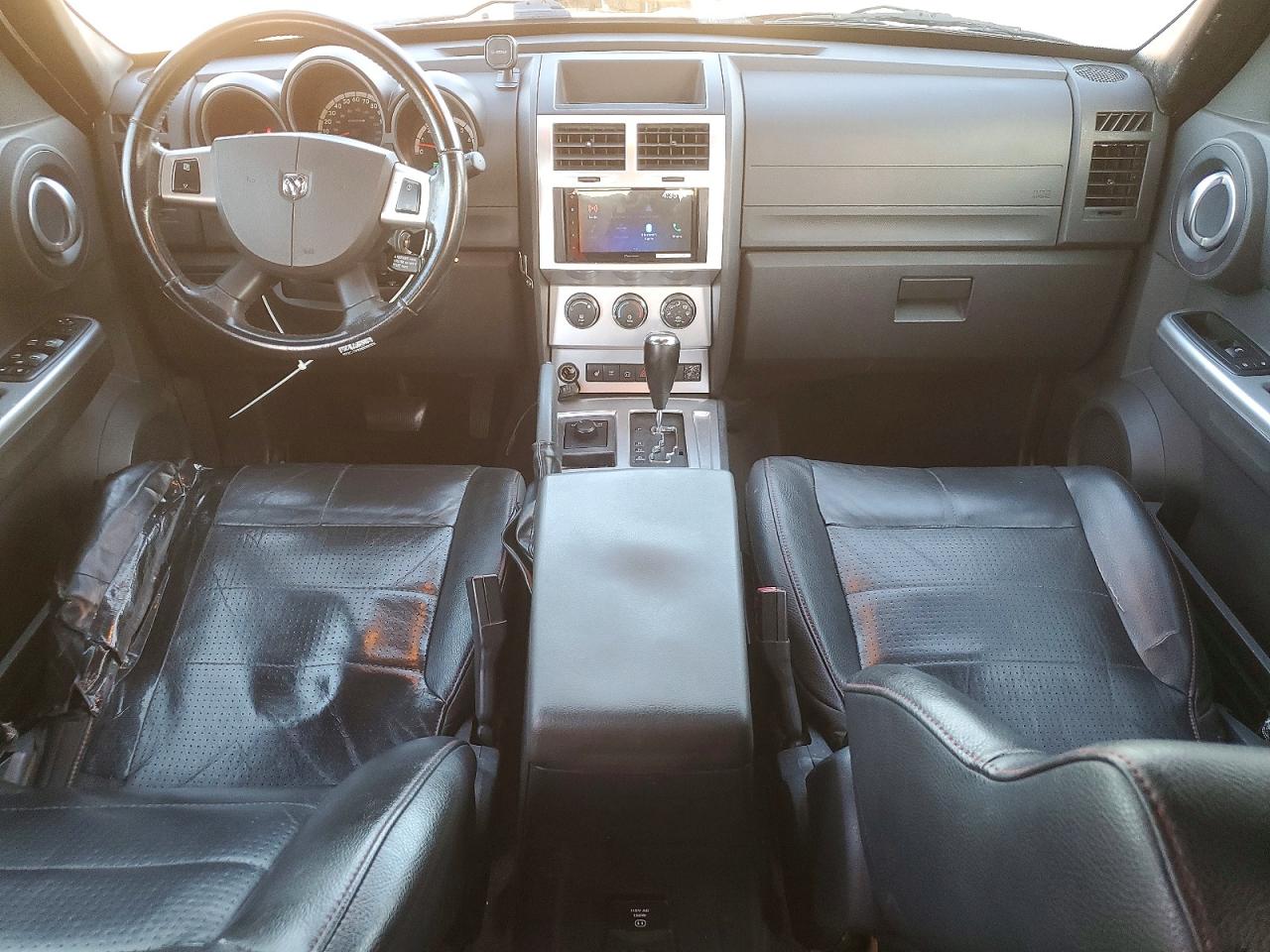 2007 DODGE NITRO R/T photo 8