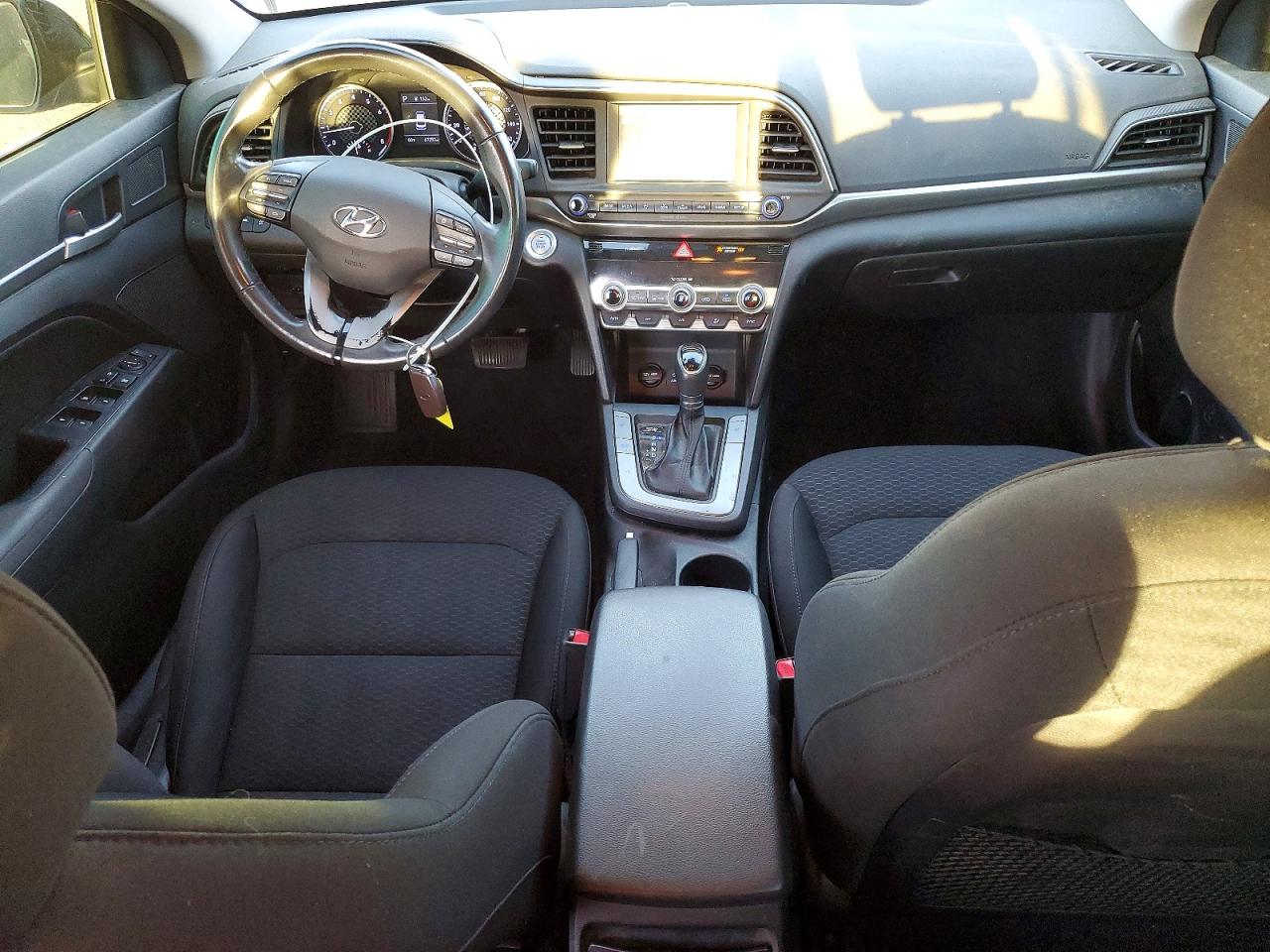 2019 HYUNDAI ELANTRA ECO photo 8