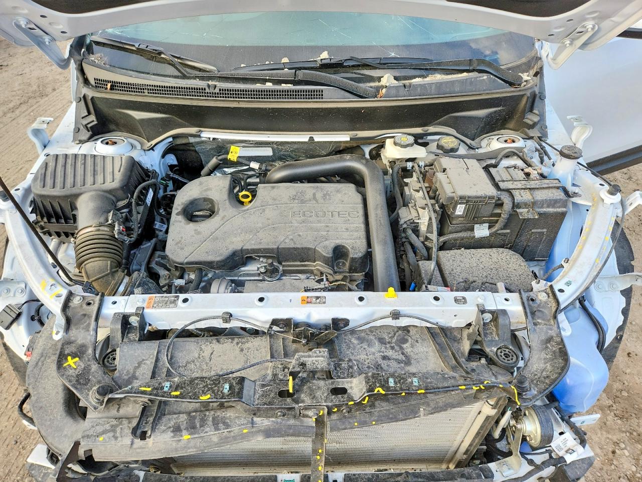 2024 GMC TERRAIN SLT photo 12