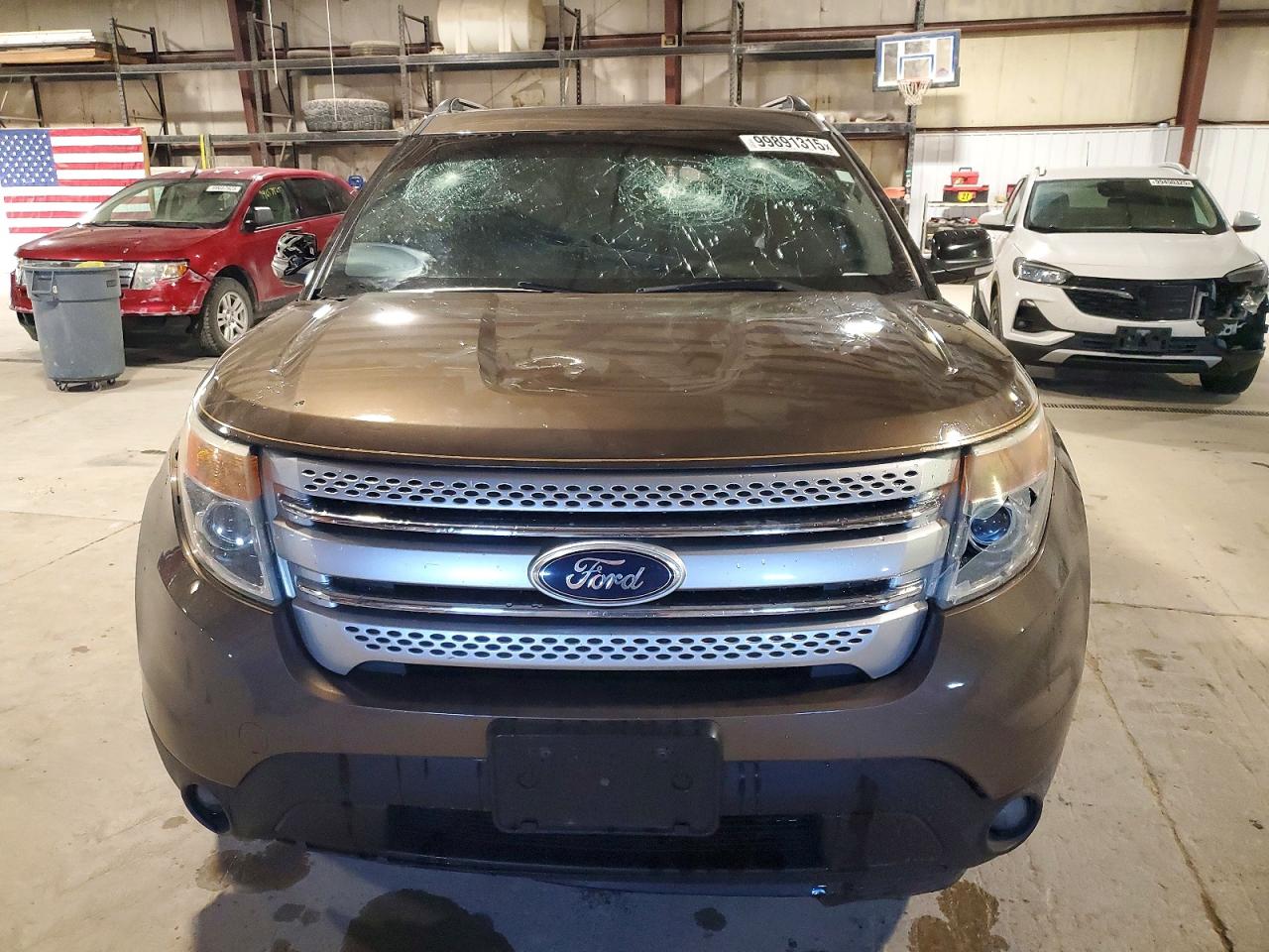 2015 FORD EXPLORER XLT photo 5