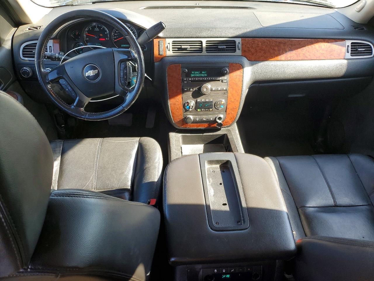 2008 CHEVROLET SUBURBAN K1500 LS photo 8