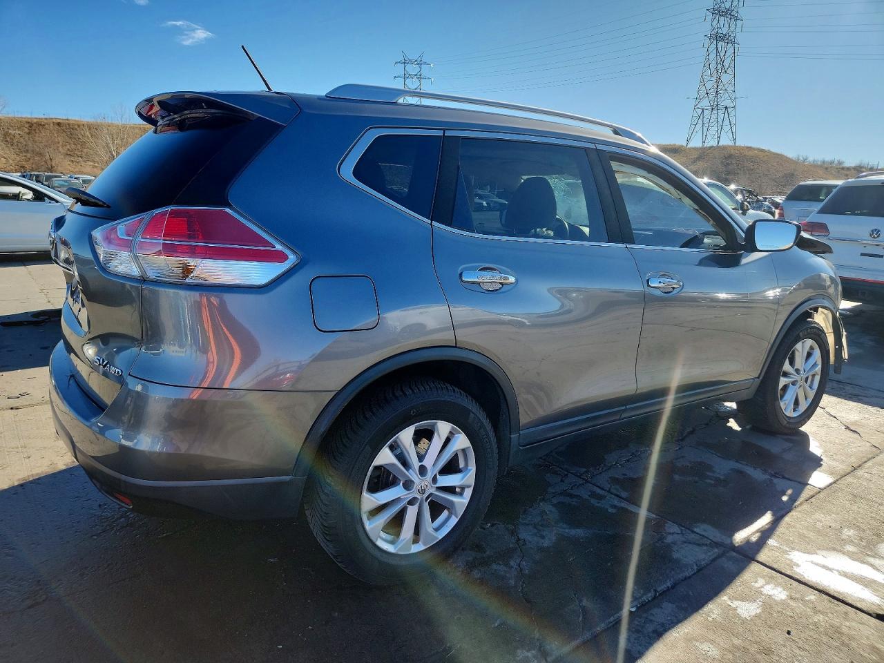 2016 NISSAN ROGUE S photo 5