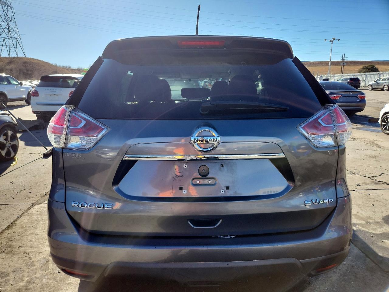 2016 NISSAN ROGUE S photo 11