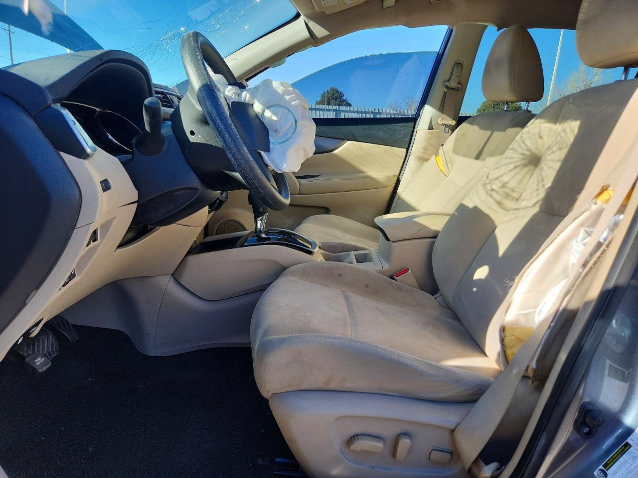 2016 NISSAN ROGUE S photo 13