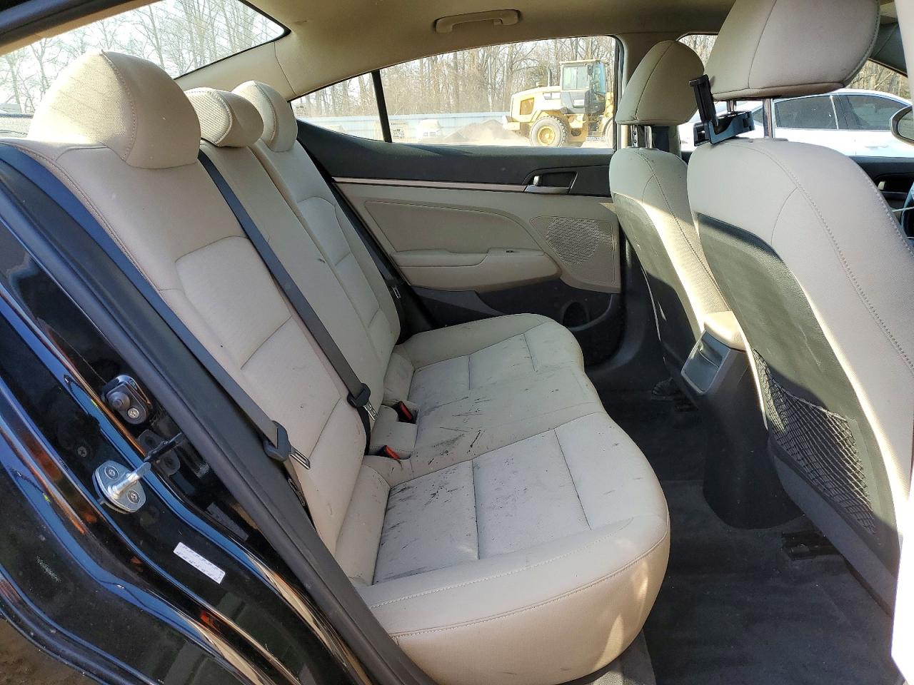 2018 HYUNDAI ELANTRA VALUE EDITION photo 10