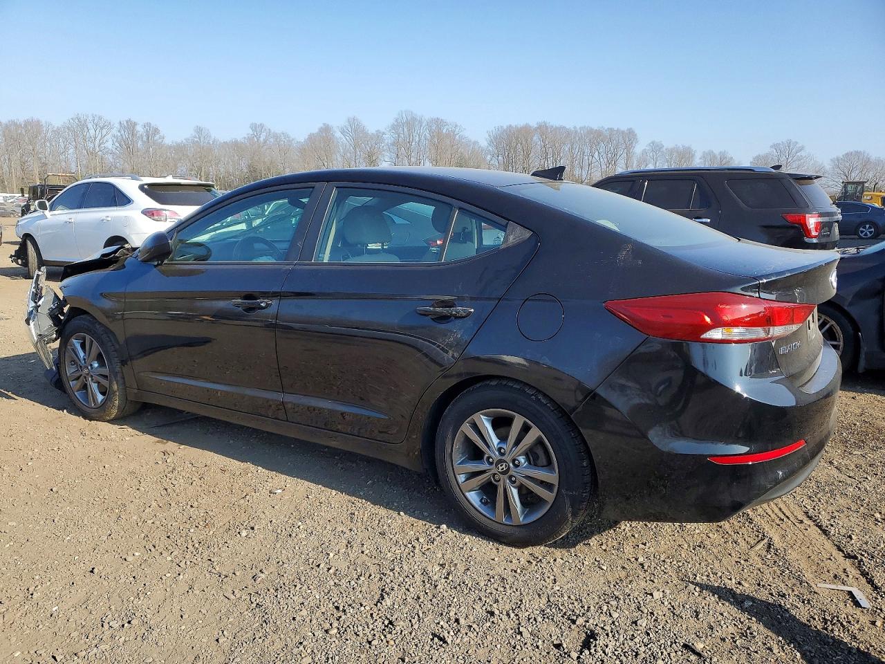 2018 HYUNDAI ELANTRA VALUE EDITION photo 2