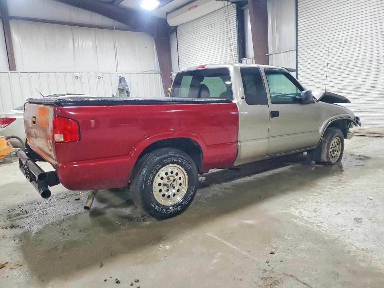 2000 CHEVROLET S TRUCK S10 photo 3