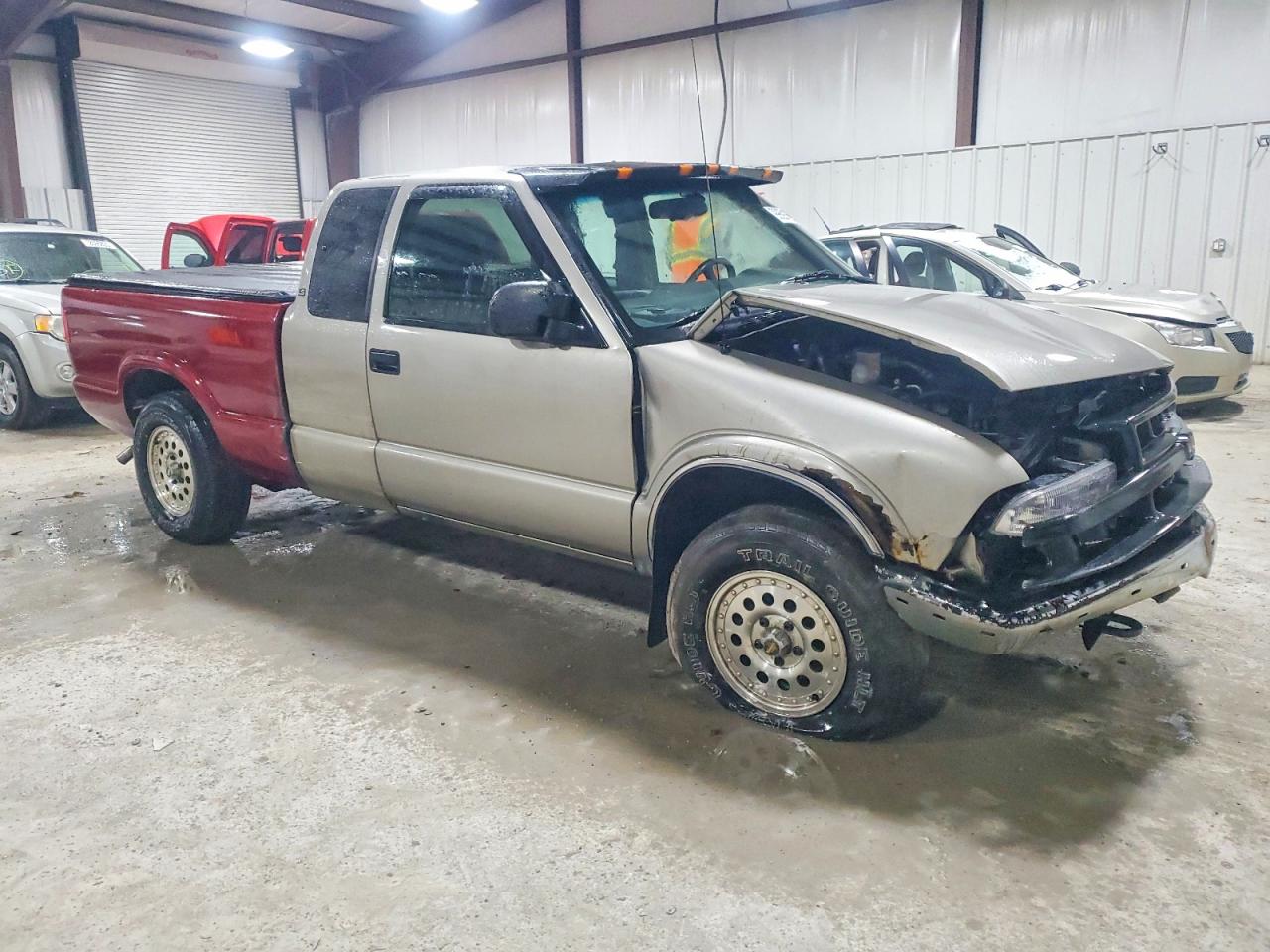 2000 CHEVROLET S TRUCK S10 photo 4