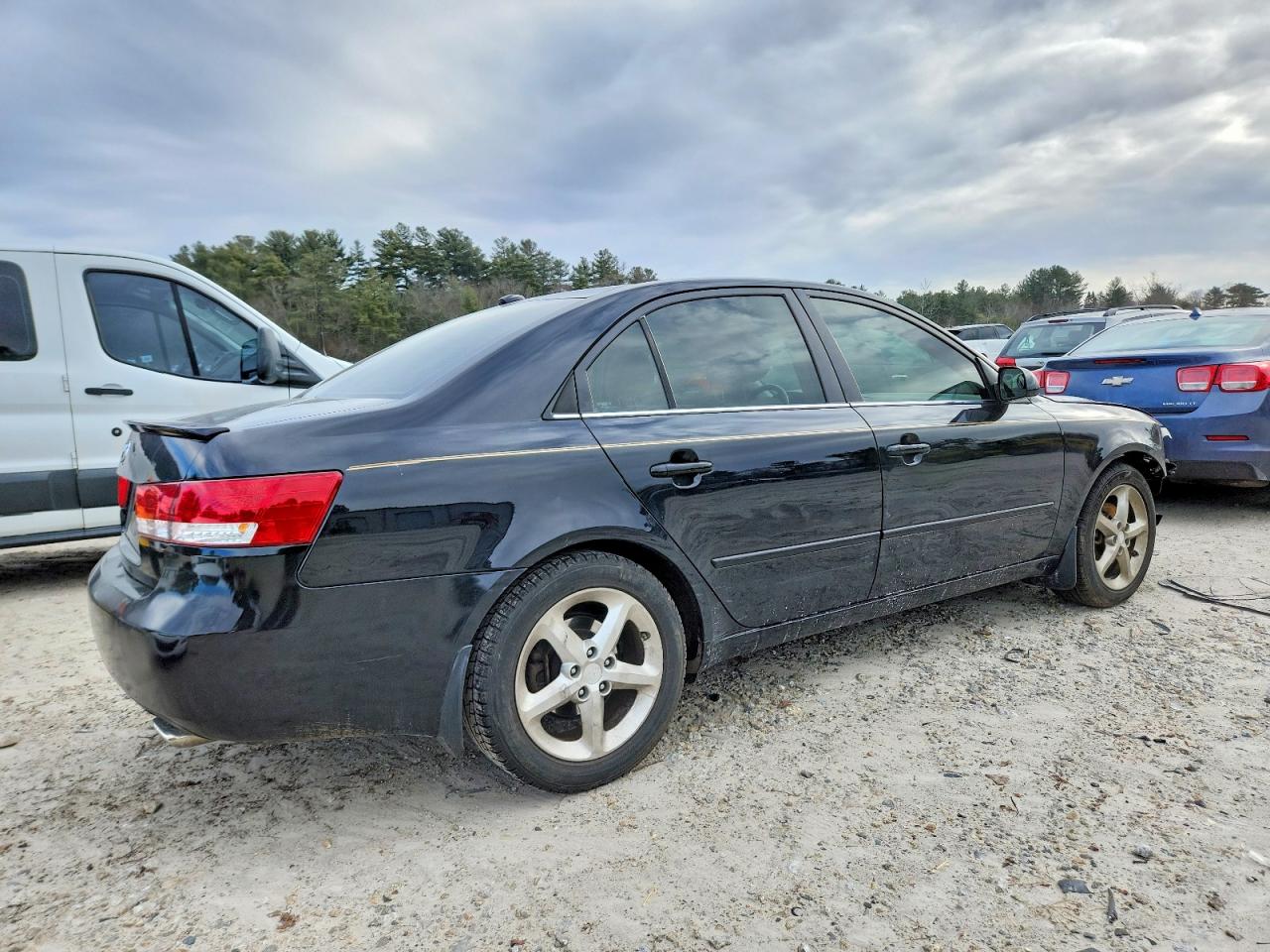 2008 HYUNDAI SONATA SE photo 3