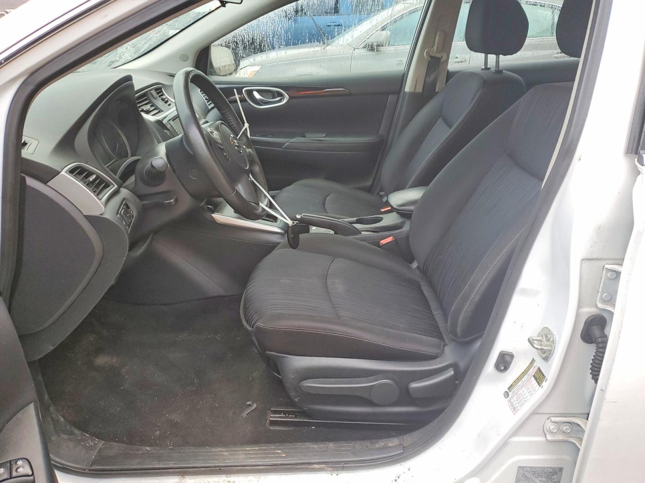 2019 NISSAN SENTRA S photo 7