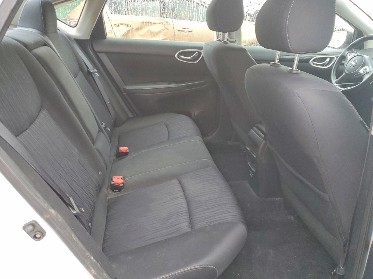 2019 NISSAN SENTRA S photo 10