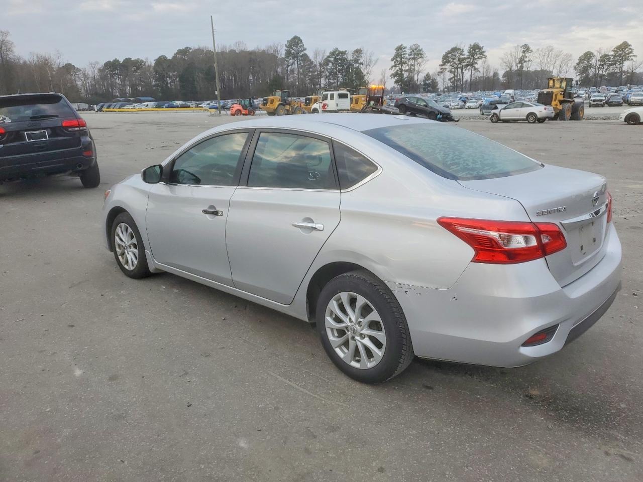 2018 NISSAN SENTRA S photo 2