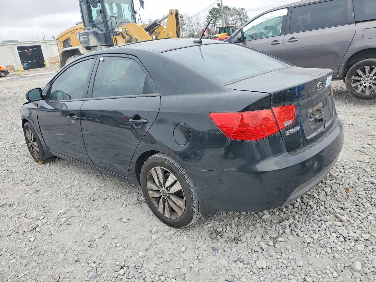 2013 KIA FORTE EX photo 2