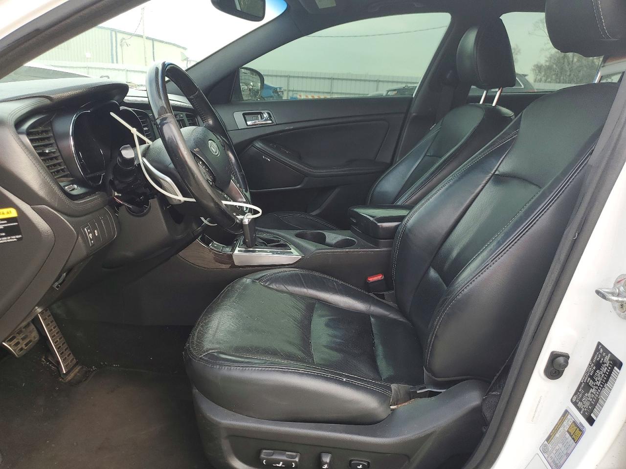 2013 KIA OPTIMA photo 7