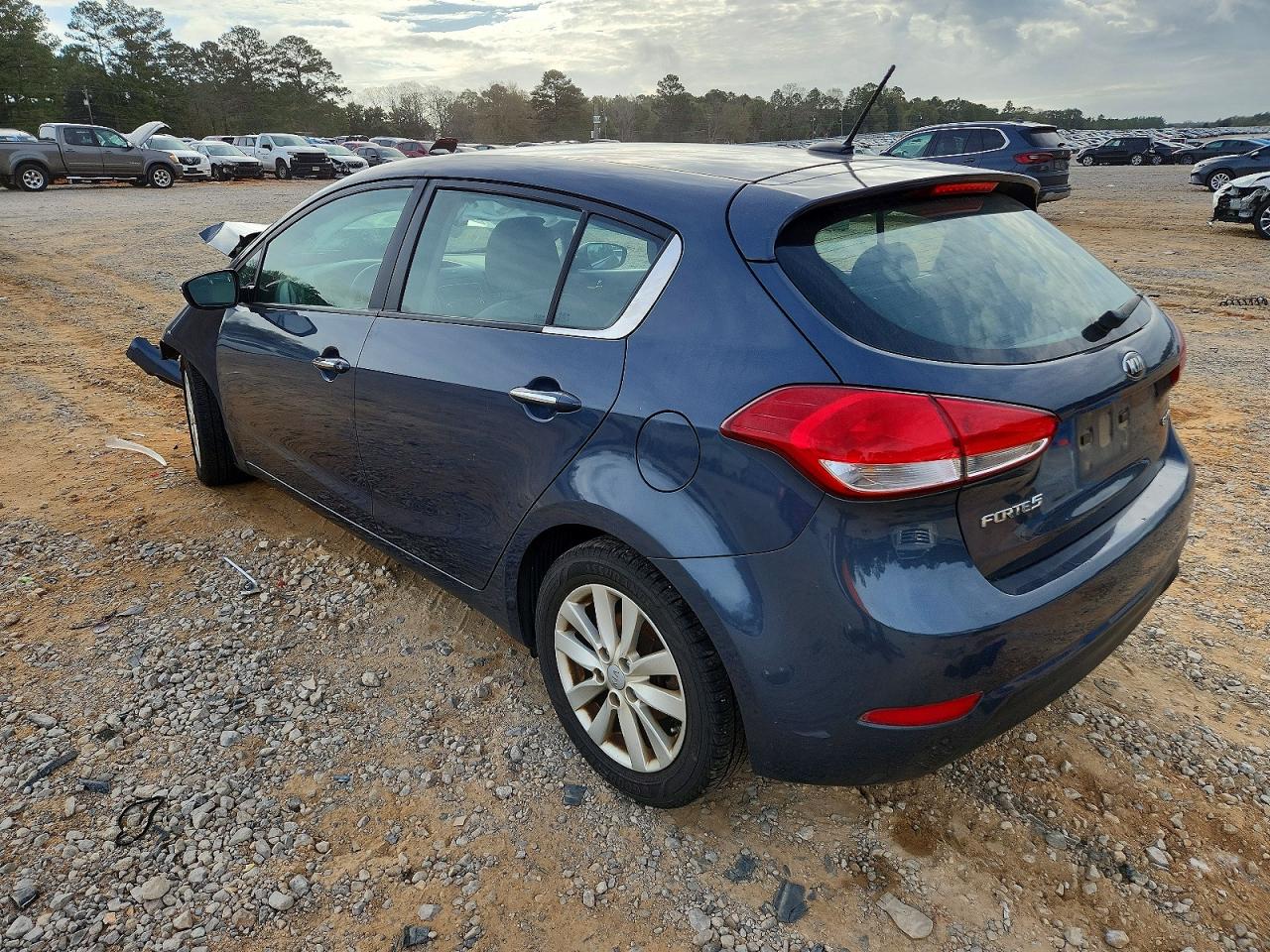 2015 KIA FORTE EX photo 2