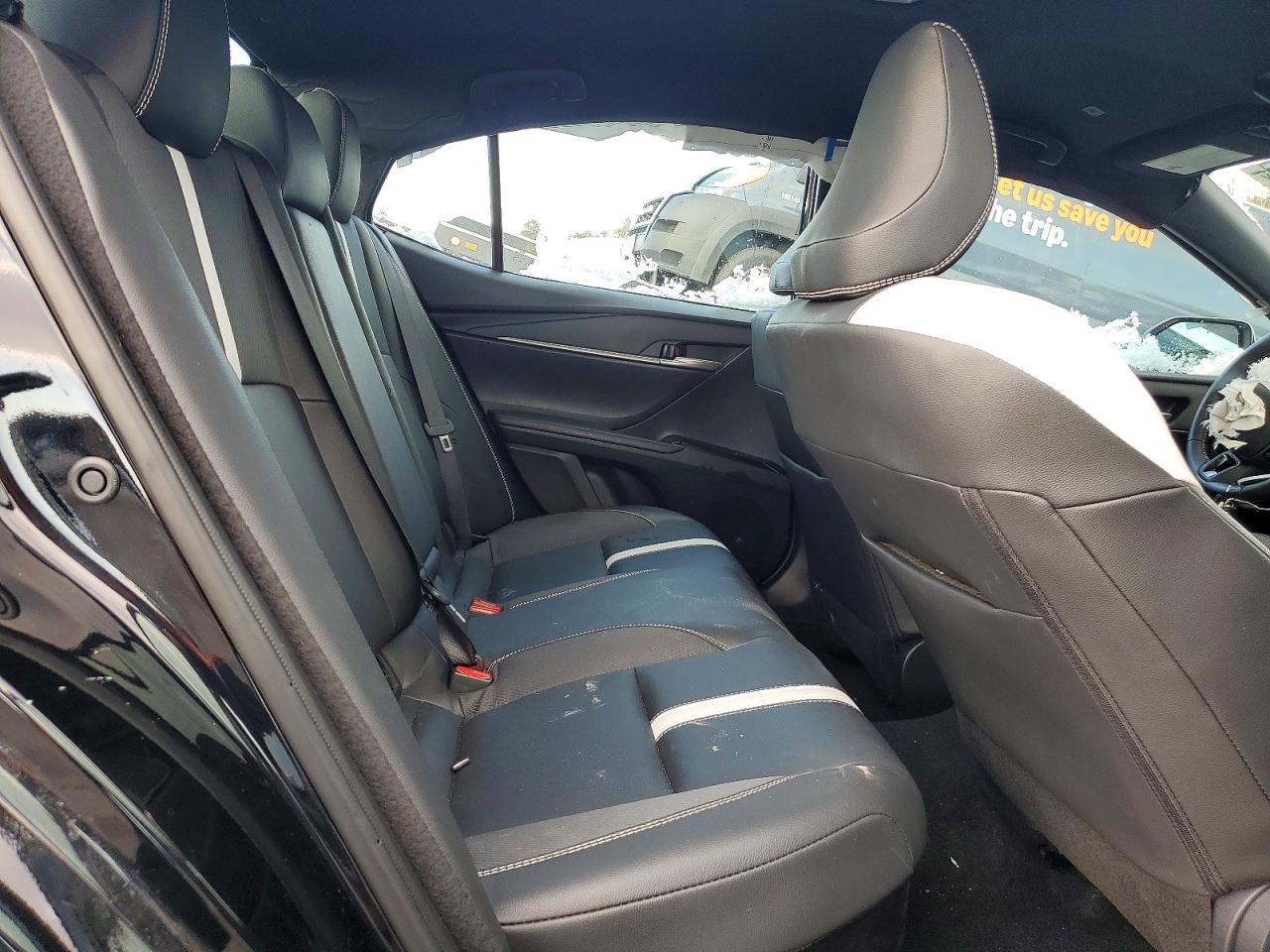 2025 TOYOTA CAMRY XSE photo 10
