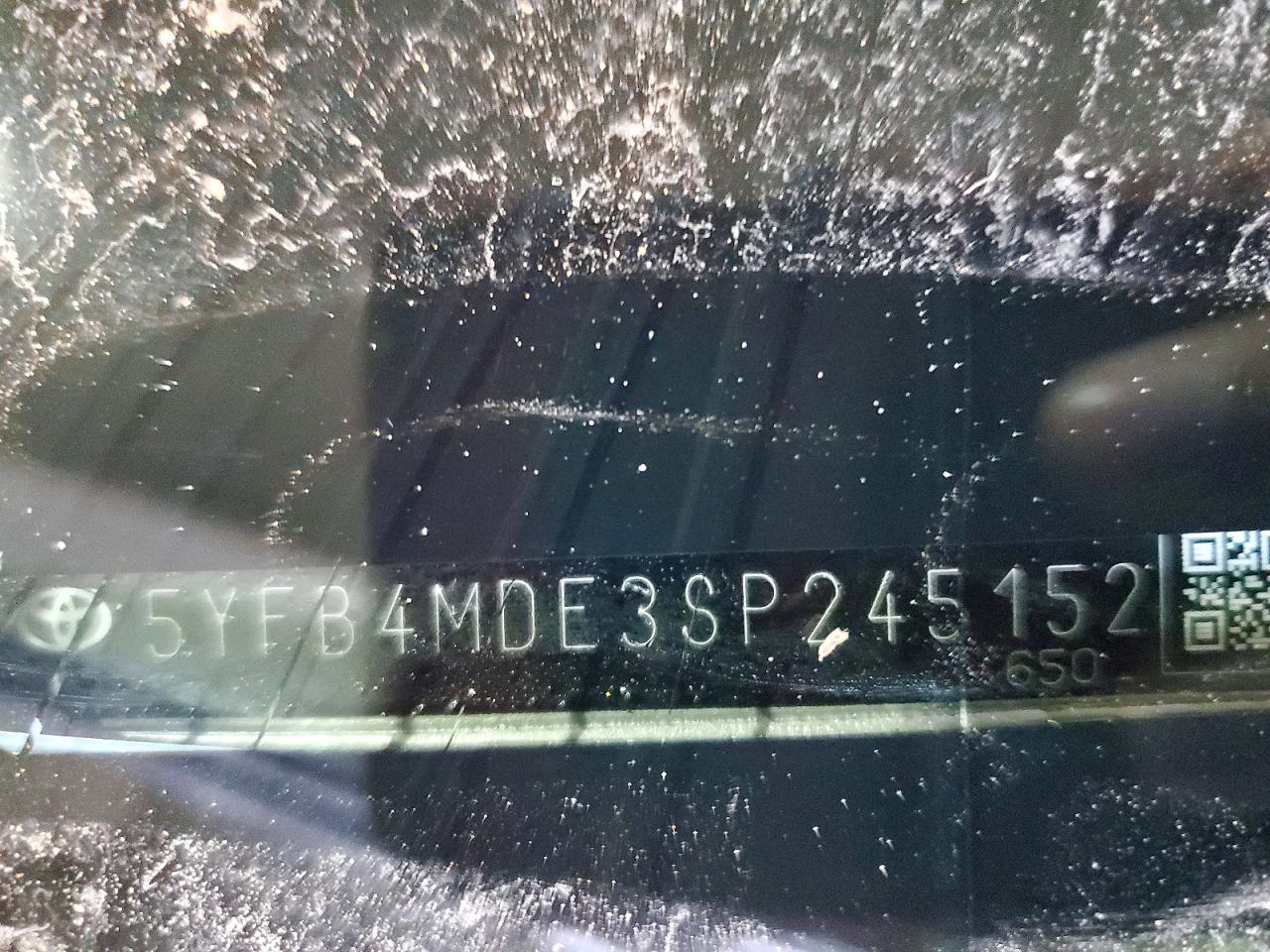 2025 TOYOTA COROLLA LE photo 13