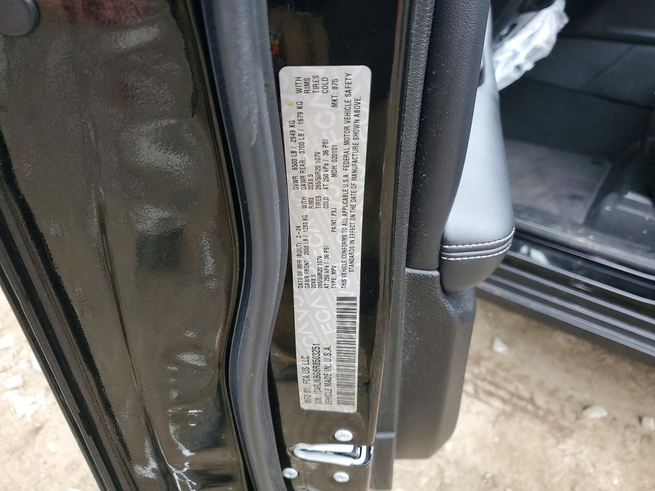 2024 JEEP GRAND CHEROKEE L LIMITED photo 13