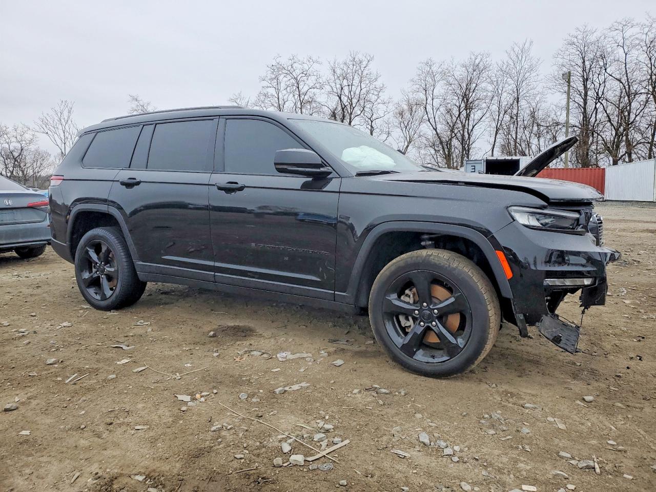 2024 JEEP GRAND CHEROKEE L LIMITED photo 4