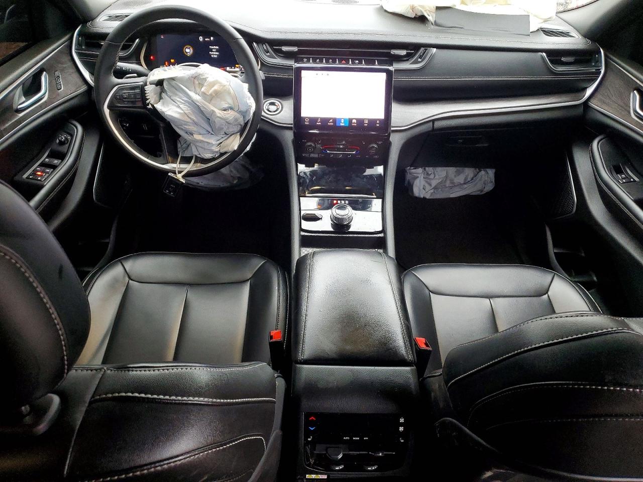 2024 JEEP GRAND CHEROKEE L LIMITED photo 8