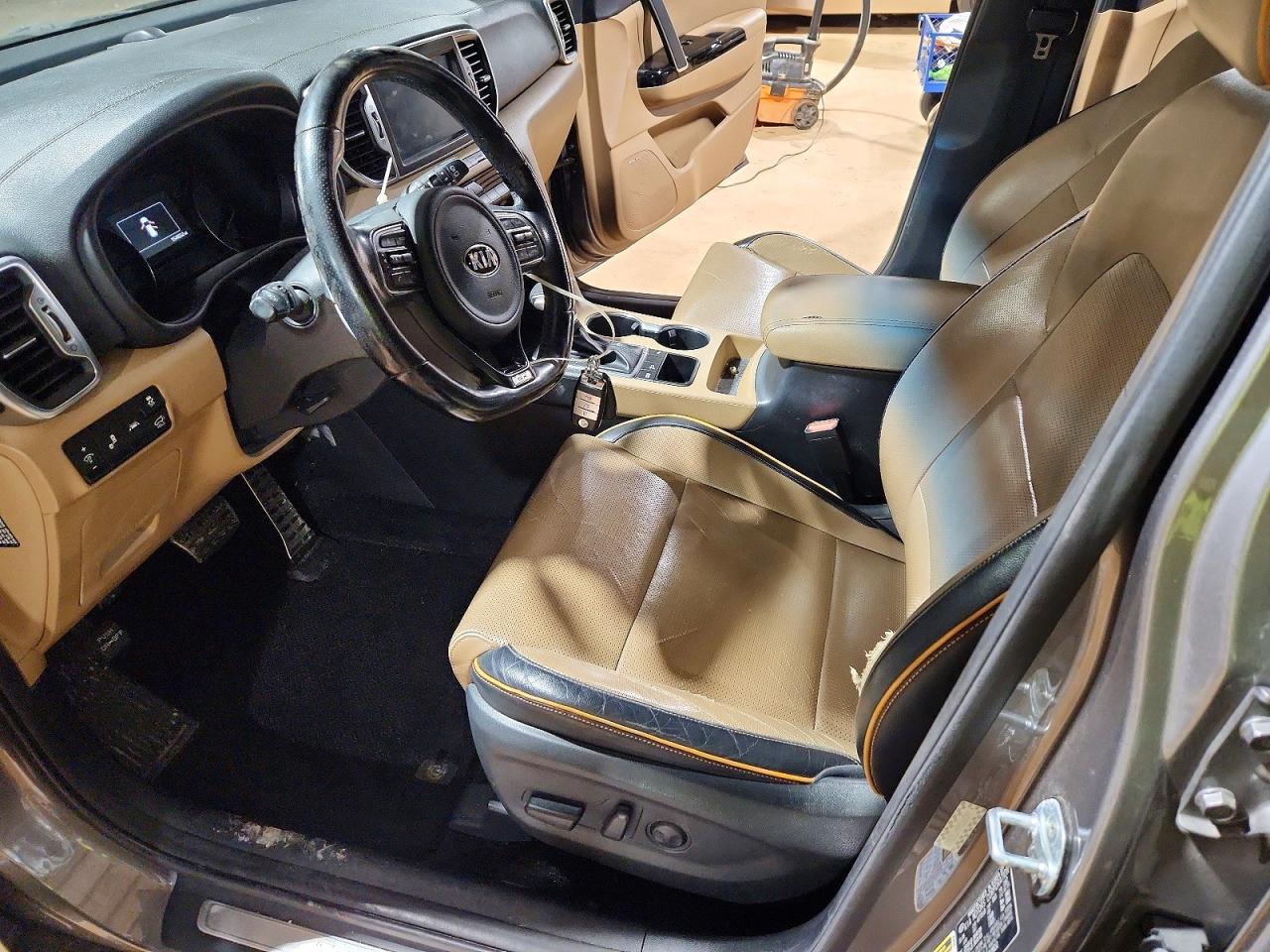 2017 KIA SPORTAGE SX photo 7