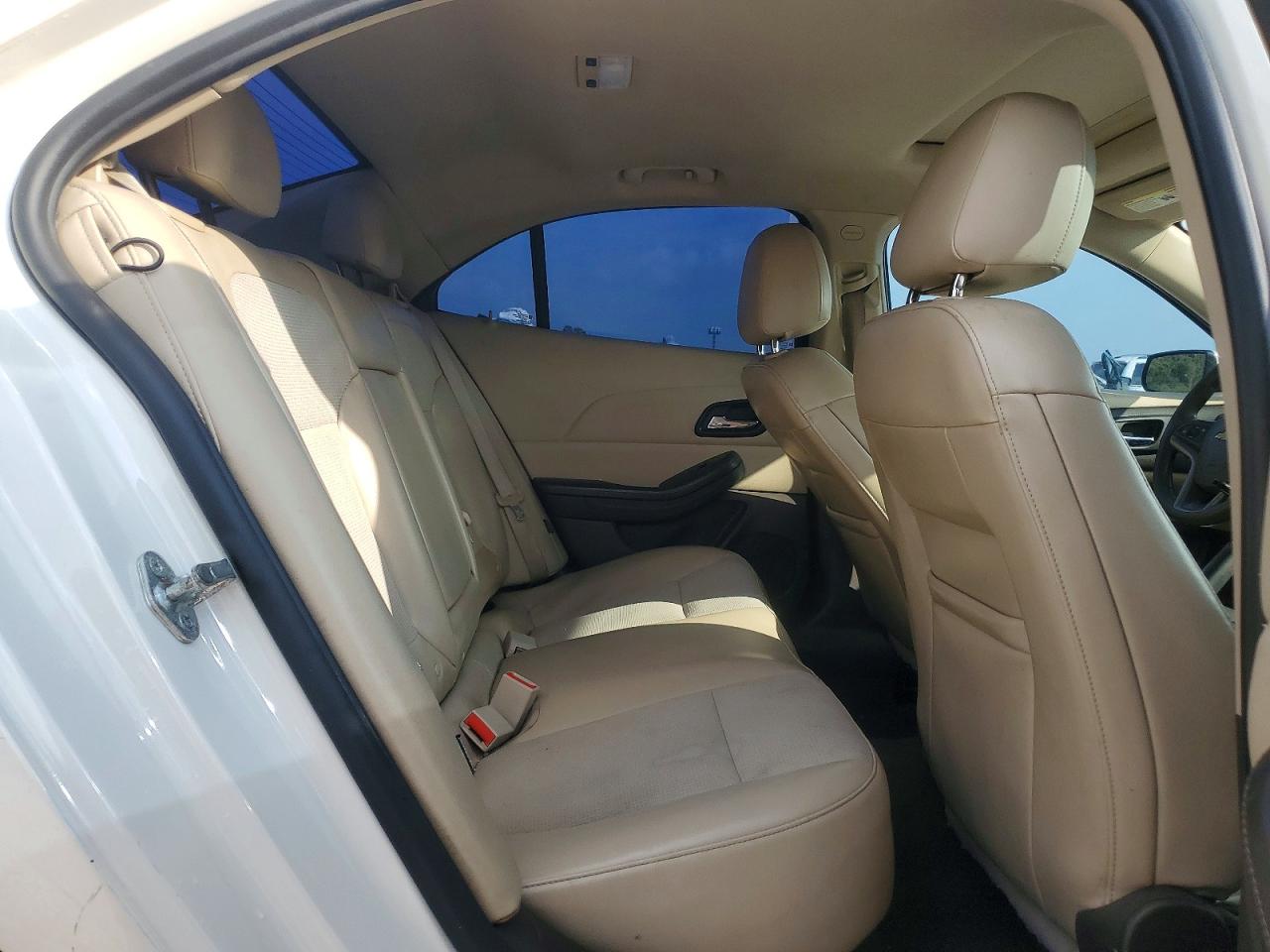 2014 CHEVROLET MALIBU 1LT photo 10
