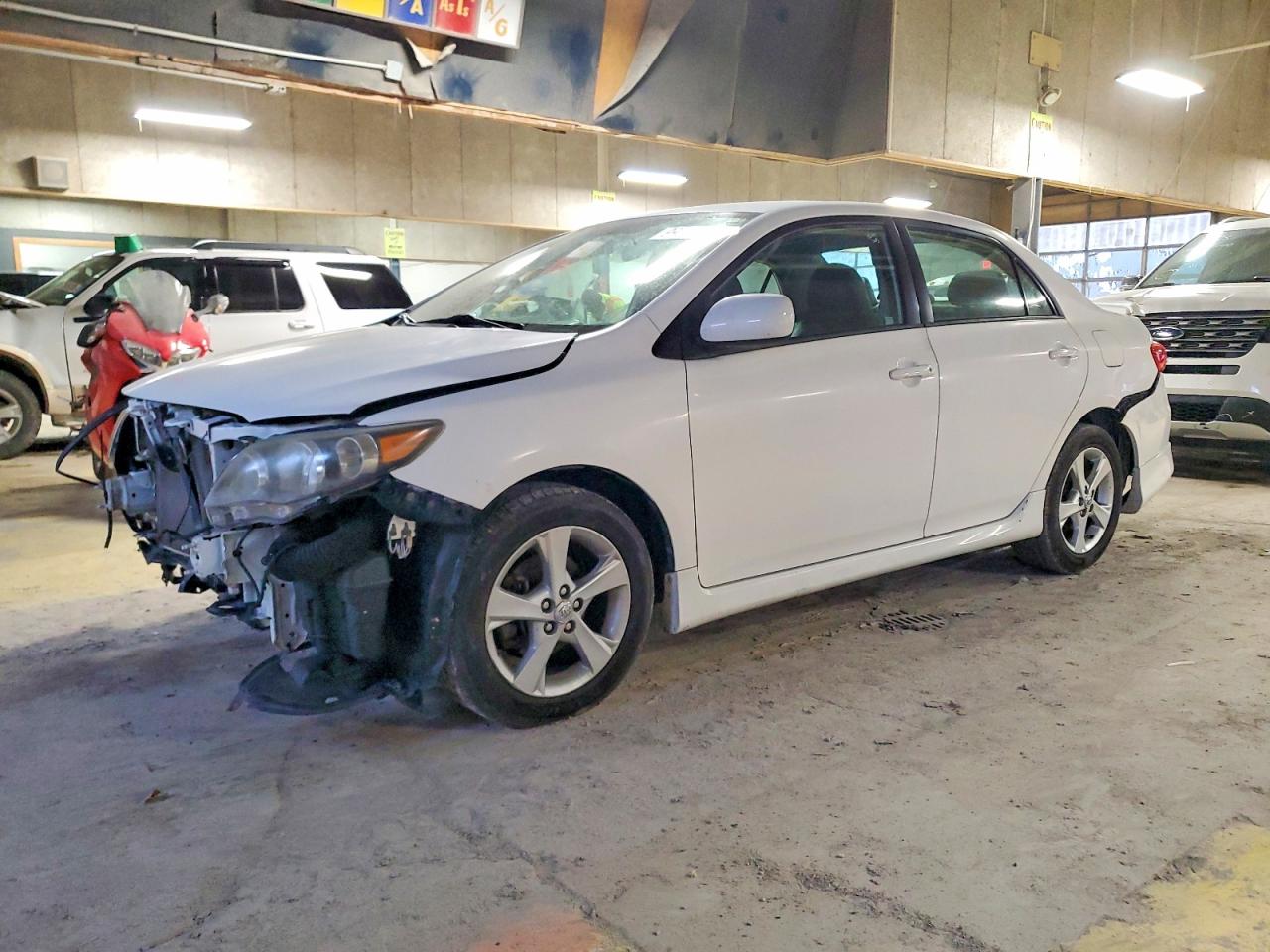 2013 TOYOTA COROLLA