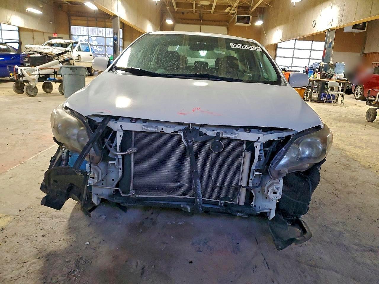 2013 TOYOTA COROLLA BASE photo 5