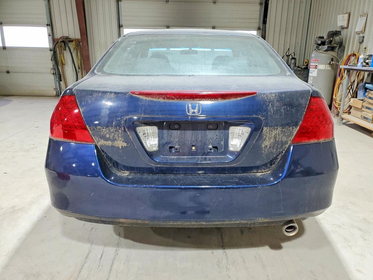 2007 HONDA ACCORD LX photo 6