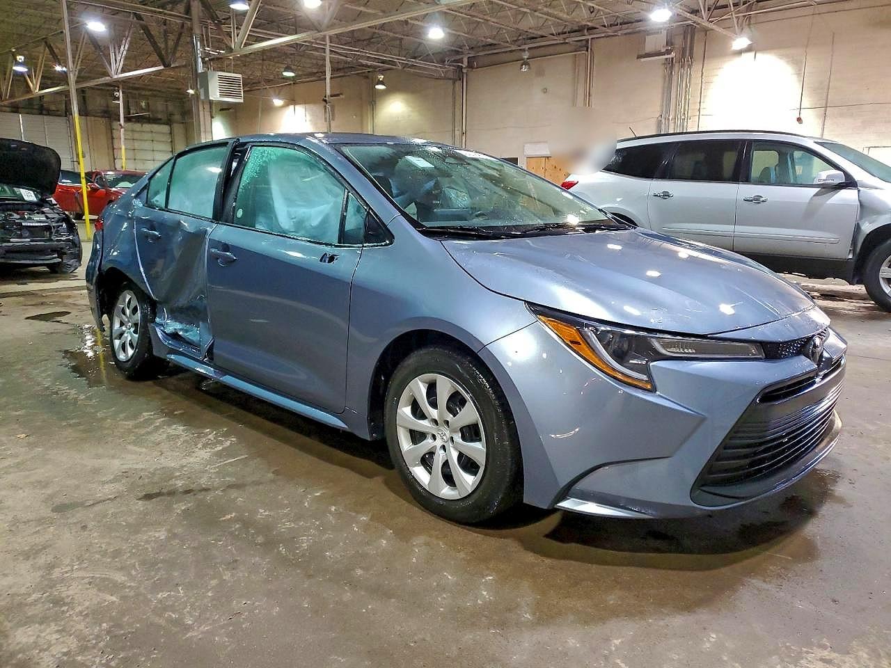 2024 TOYOTA COROLLA LE photo 4