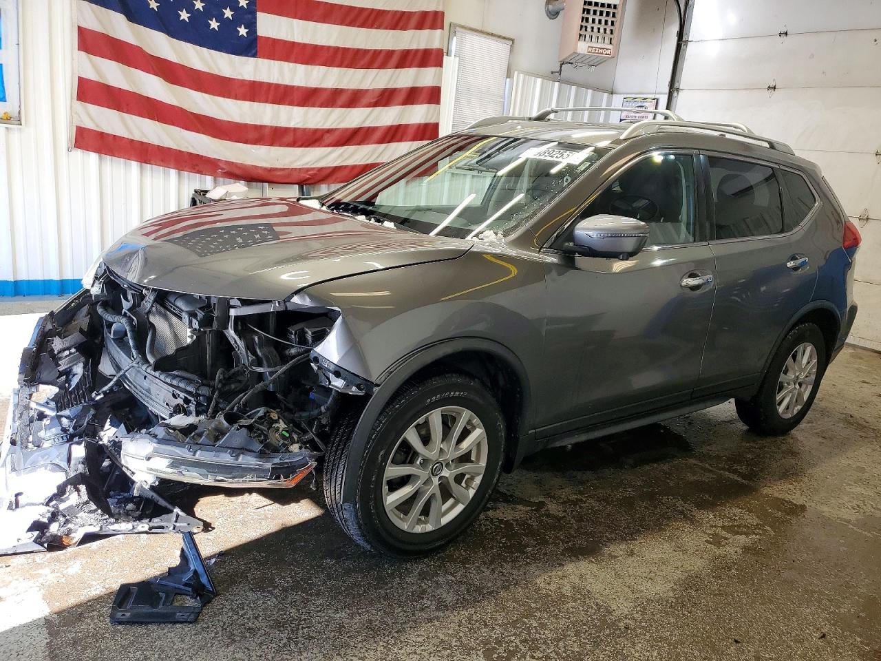 2017 NISSAN ROGUE