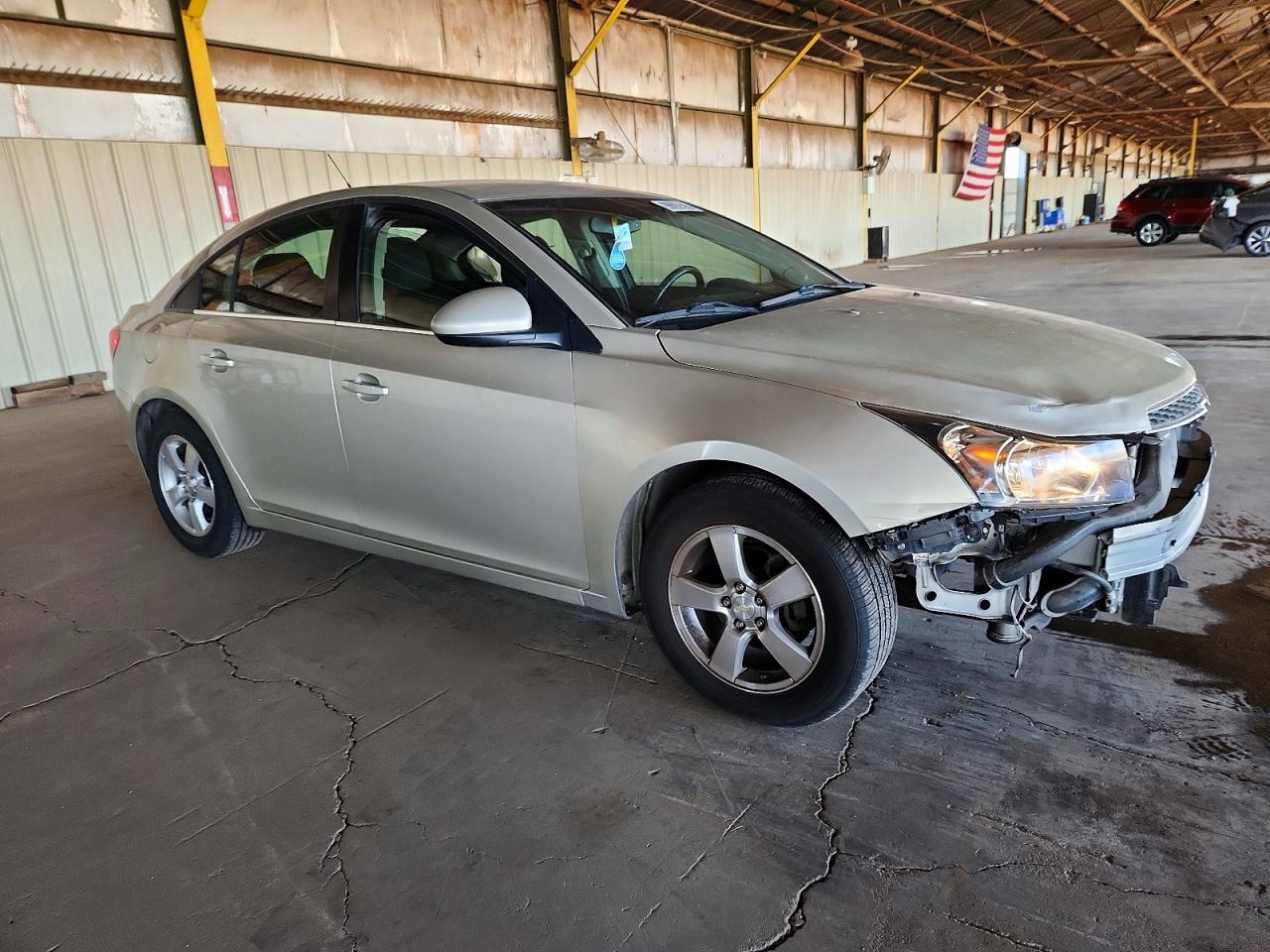 2014 CHEVROLET CRUZE LT photo 4
