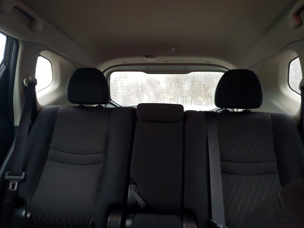 2019 NISSAN ROGUE S photo 10