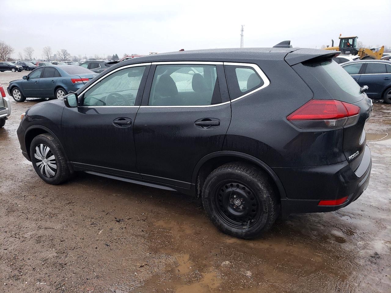 2019 NISSAN ROGUE S photo 2