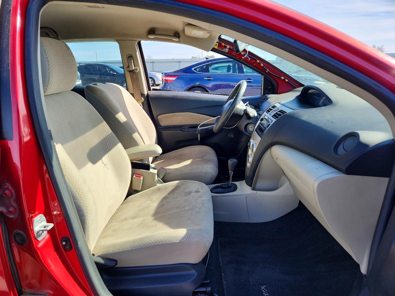 2007 TOYOTA YARIS photo 13