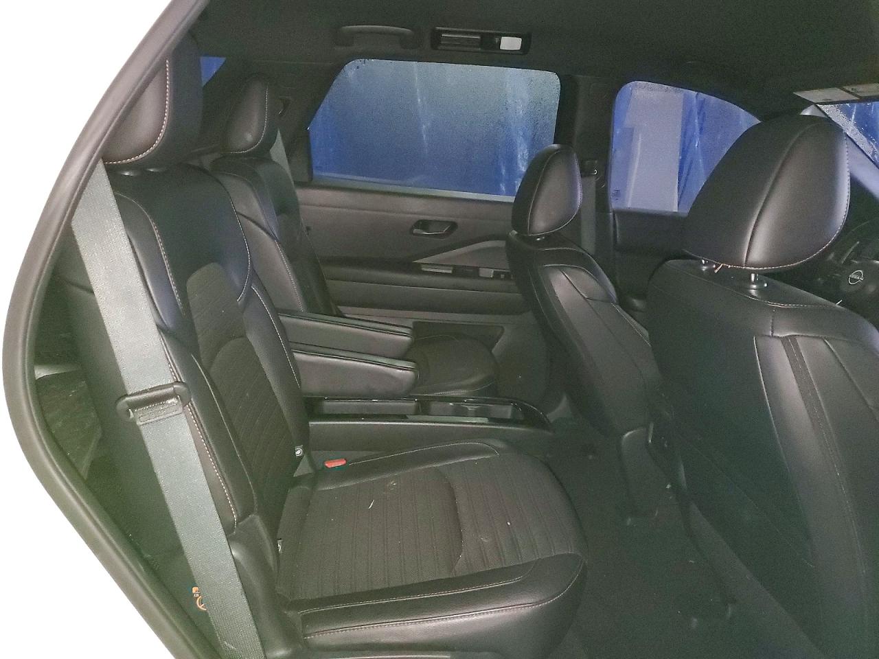 2023 NISSAN PATHFINDER SV photo 10
