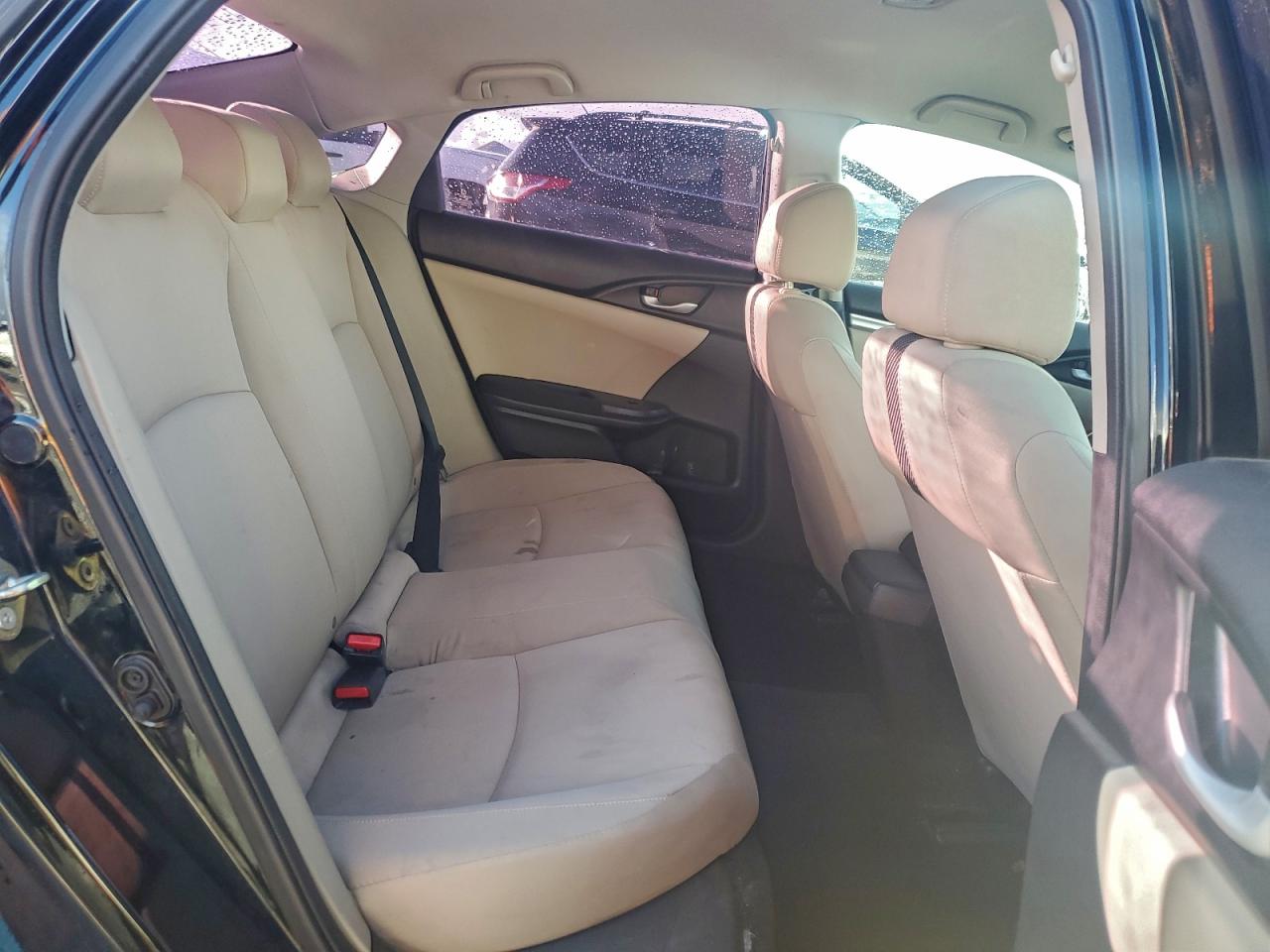 2016 HONDA CIVIC LX photo 19