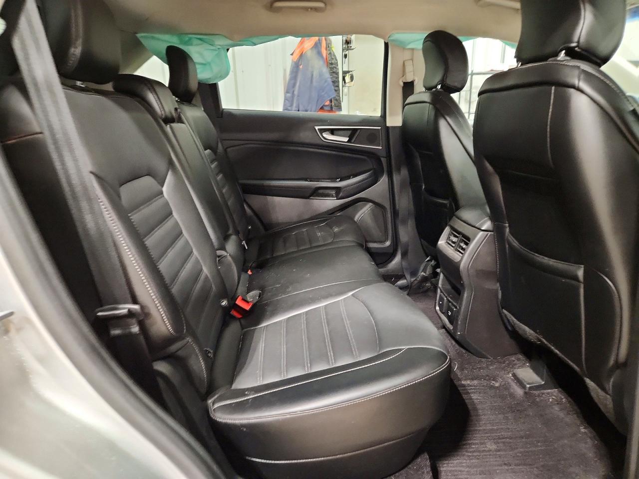 2017 FORD EDGE SEL photo 10