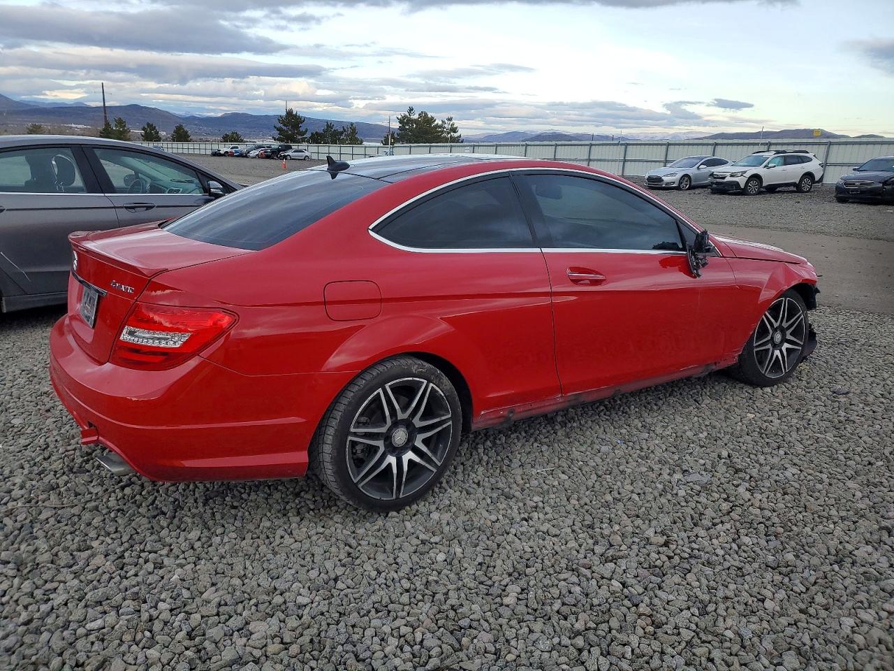 2015 MERCEDES-BENZ C 350 4MATIC photo 3