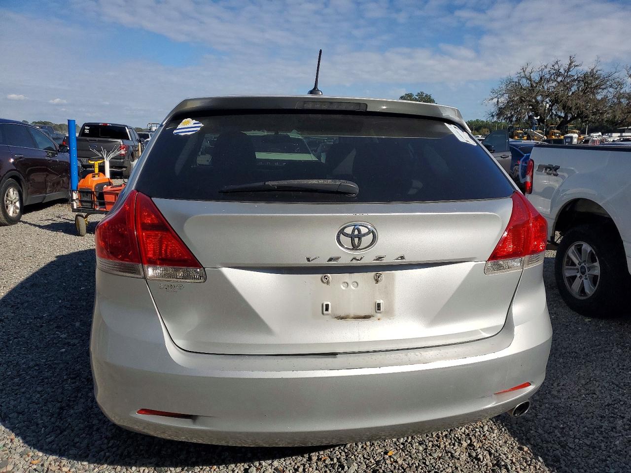 2009 TOYOTA VENZA photo 6