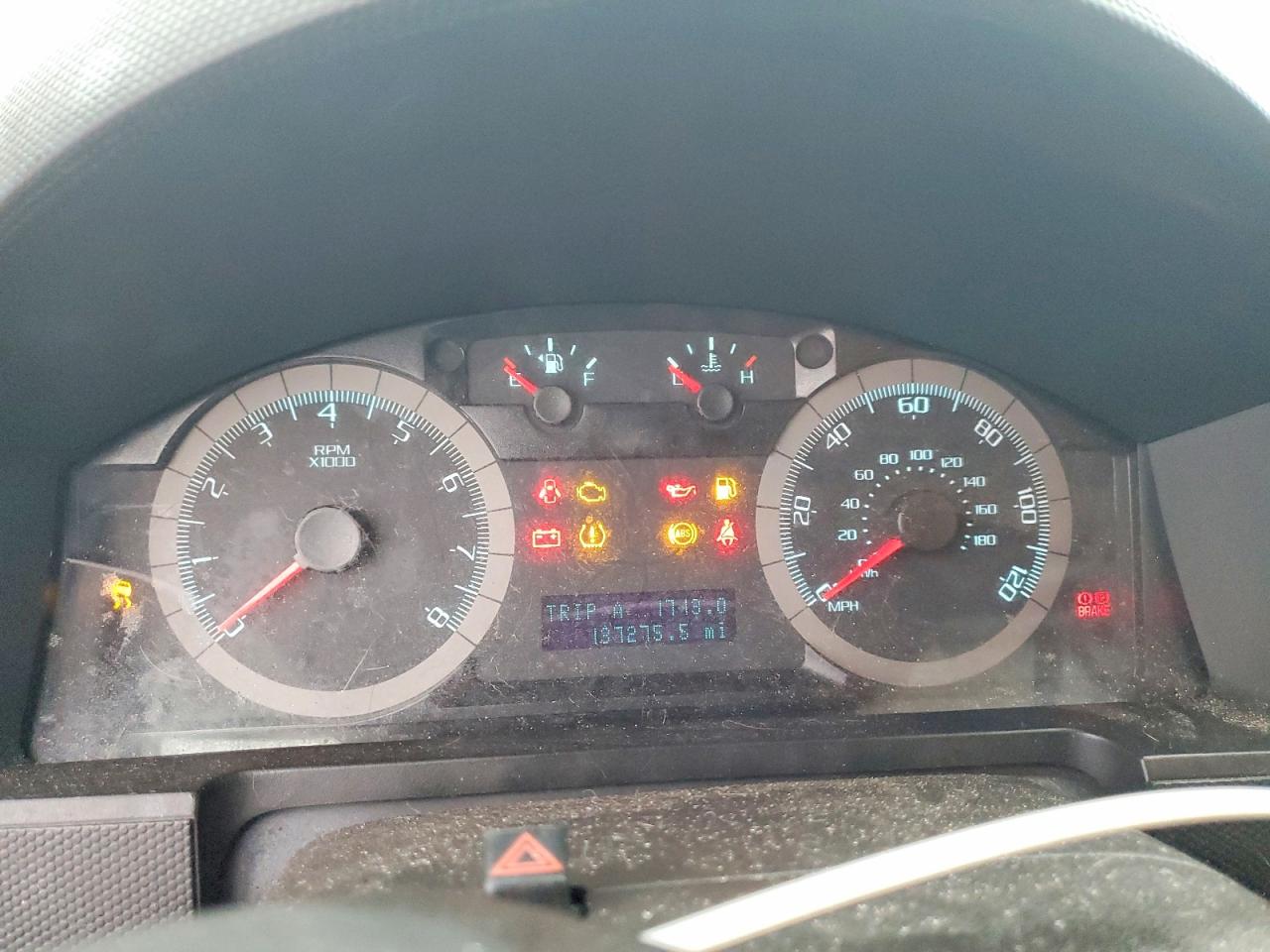 2010 FORD ESCAPE XLT photo 9