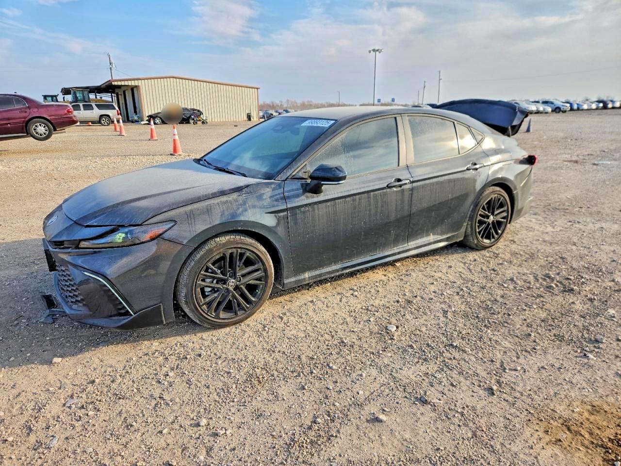 2025 TOYOTA CAMRY