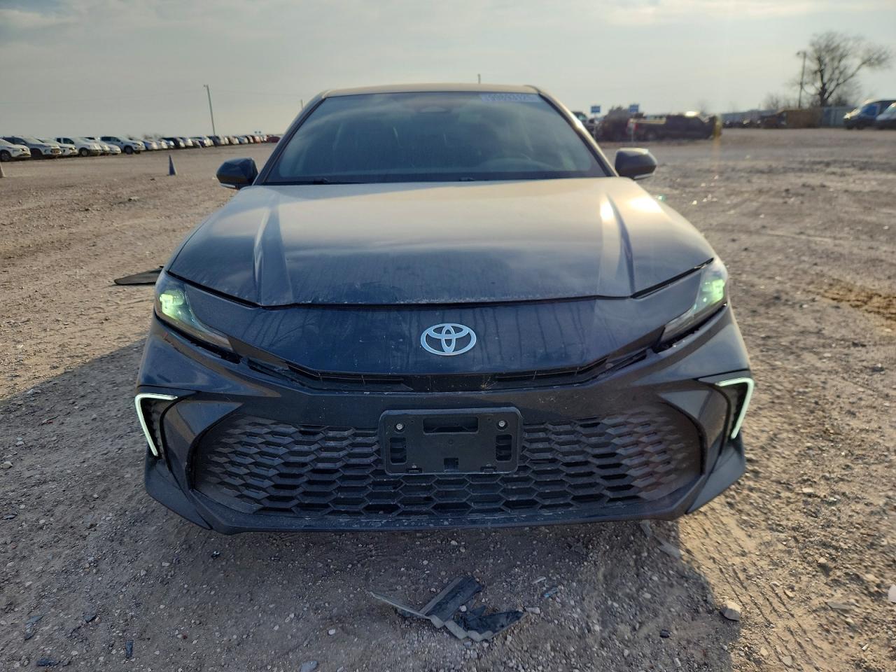 2025 TOYOTA CAMRY XSE photo 5