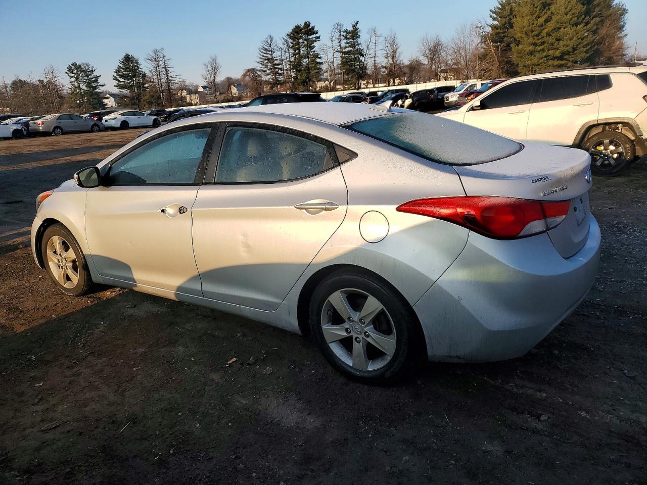 2013 HYUNDAI ELANTRA GLS photo 2